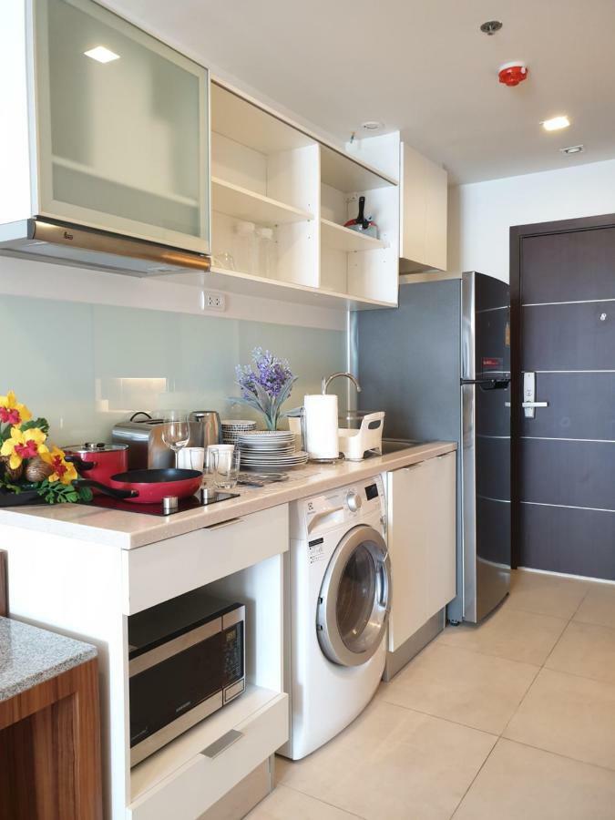 The Astra Chiang Mai 아파트 외부 사진