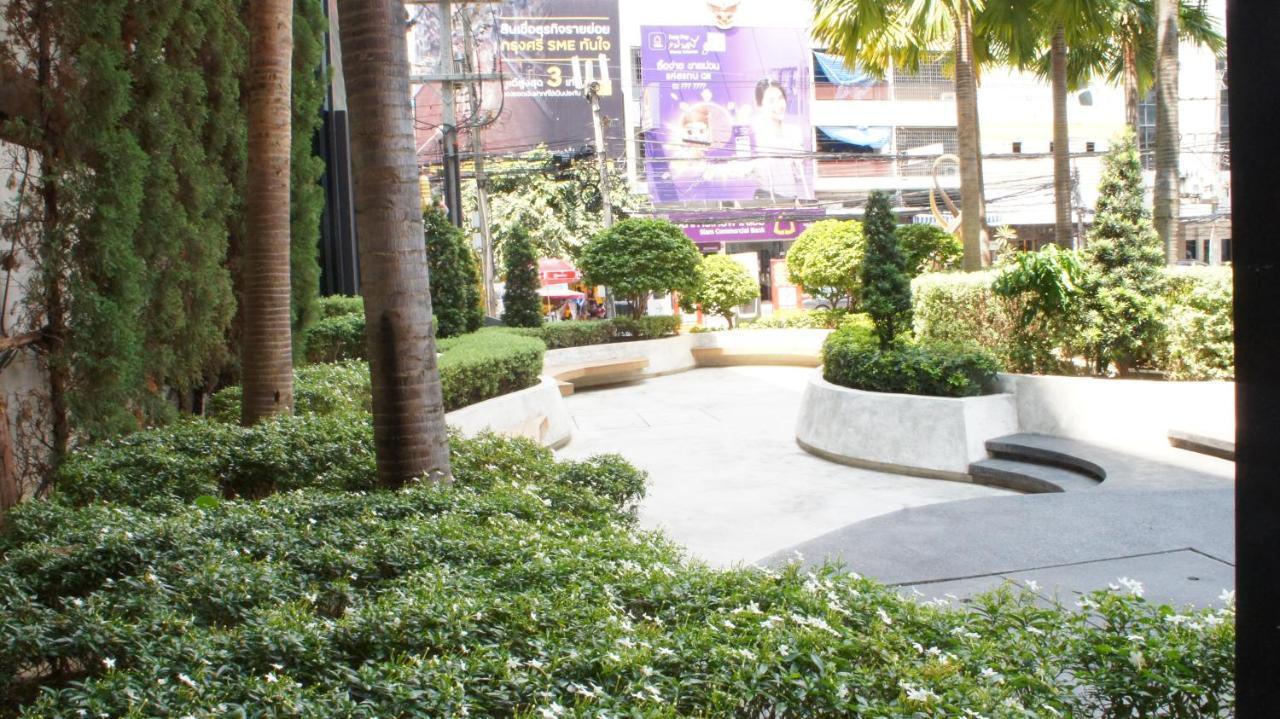 The Astra Chiang Mai 아파트 외부 사진